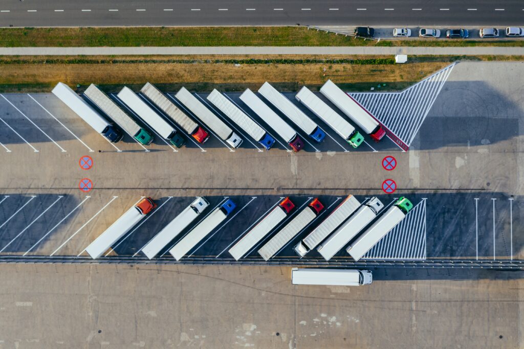 camions garé vue du dessus